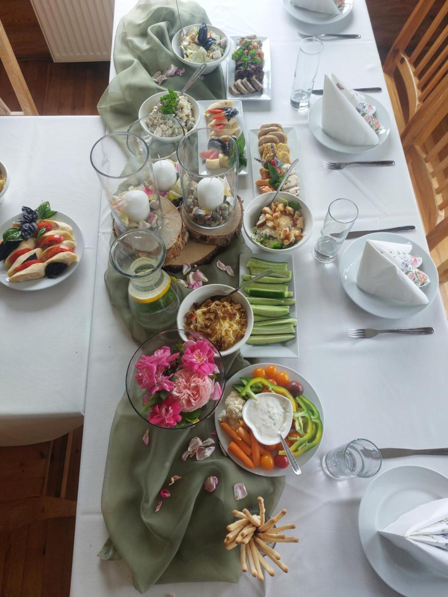 Jaun-Ievinas Otel Rauna Dış mekan fotoğraf